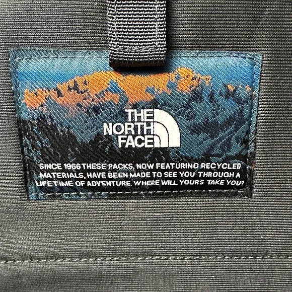 The North Face Recon Luxe Sky Blue Backpack - Picture 9 of 12